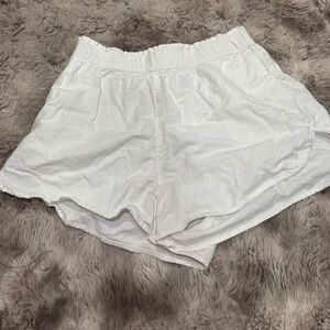 Universal Thread Women's White Linen Shorts